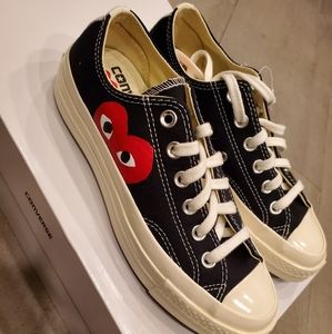 comme des garcons converse saks